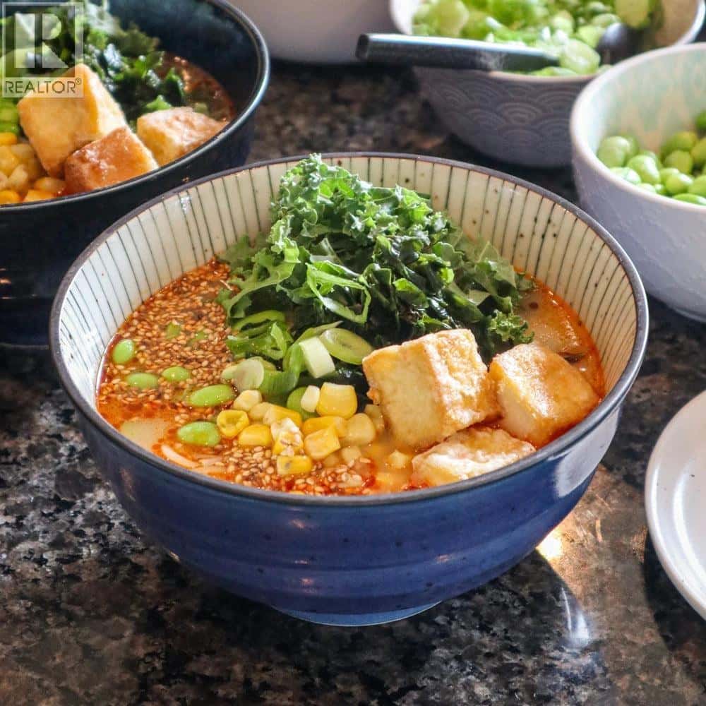 12084 CONFIDENTIAL — North Vancouver - Photo 2 of 2