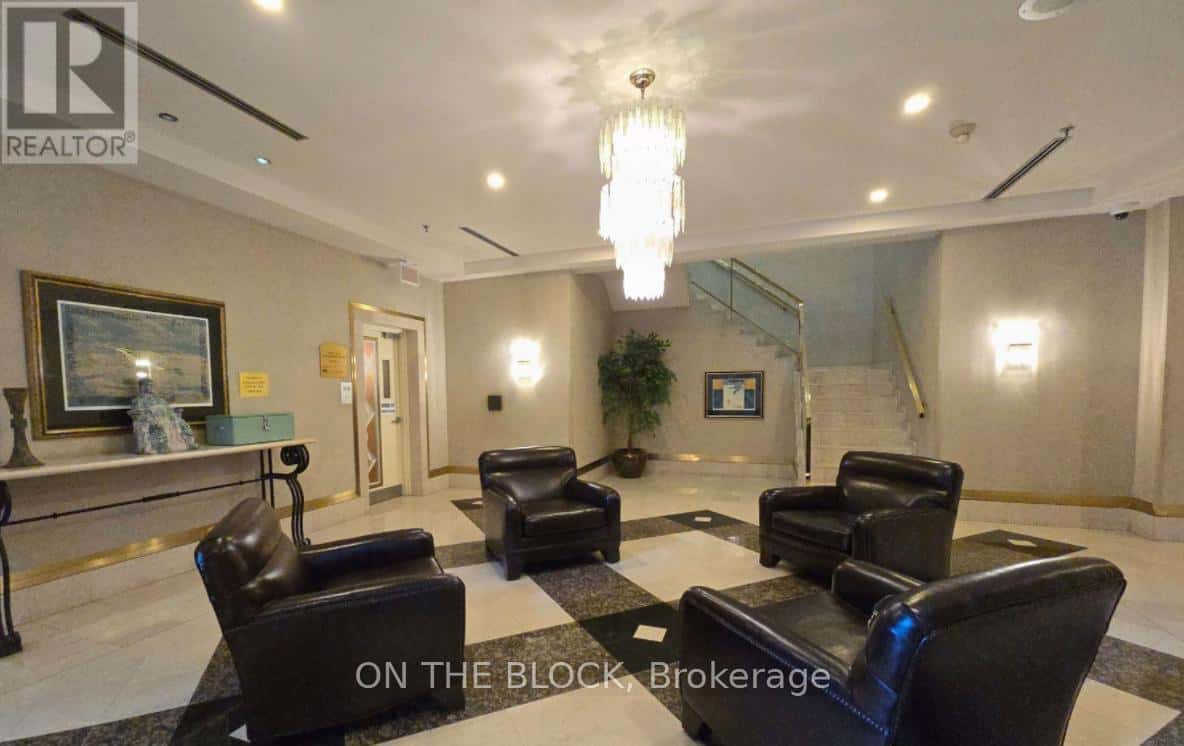 Toronto (Woburn) — Toronto (Woburn) - Photo 3 of 16