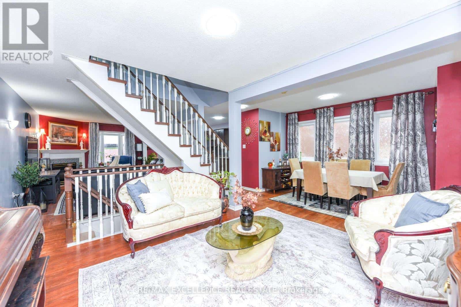 11 ARTHURS CRESCENT — Brampton (Fletcher's West), Ontario - Photo 4 of 38