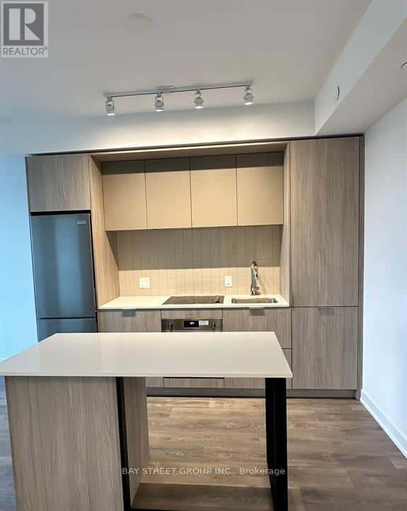 3101 - 130 RIVER STREET — Toronto (Regent Park), Ontario - Photo 3 of 16