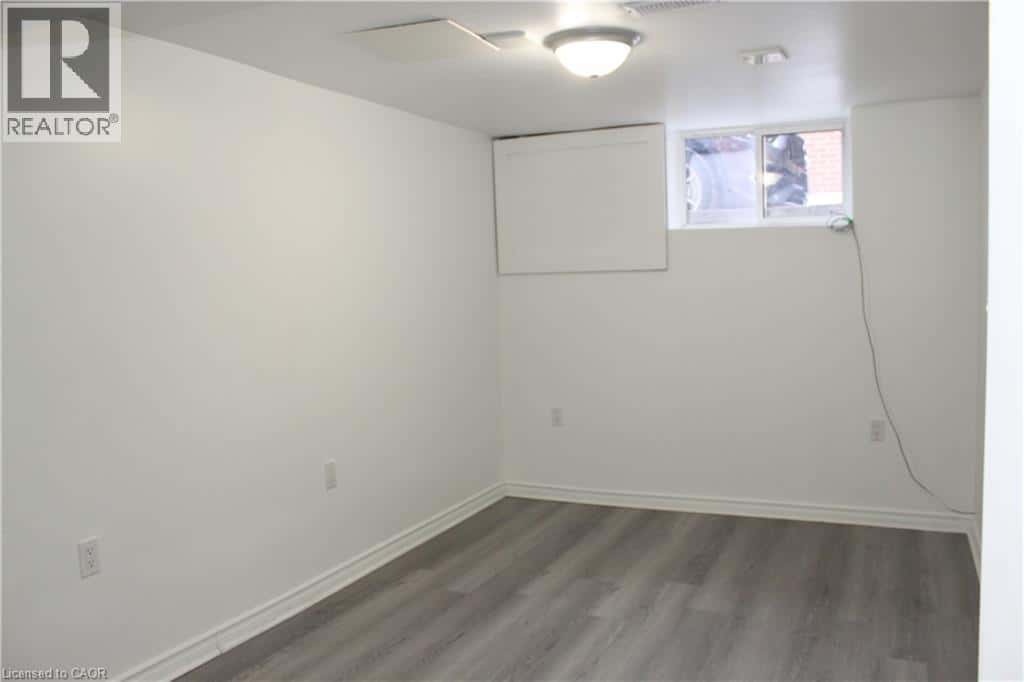 Hamilton — Hamilton - Photo 3 of 14