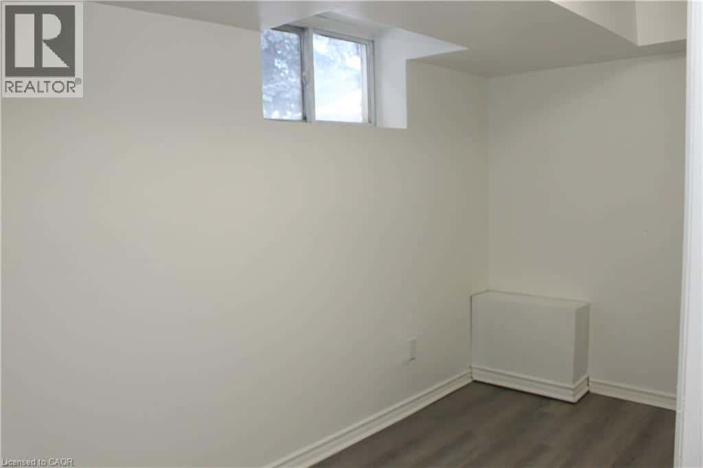 Hamilton — Hamilton - Photo 4 of 14