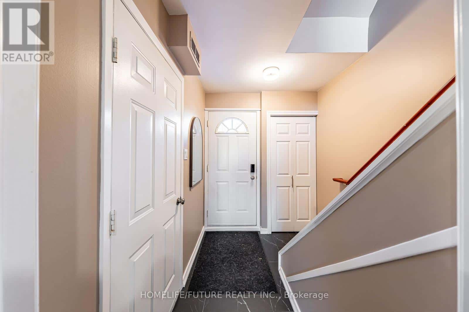 13 - 72 MARTIN ROAD — Clarington (Bowmanville), Ontario - Photo 2 of 31