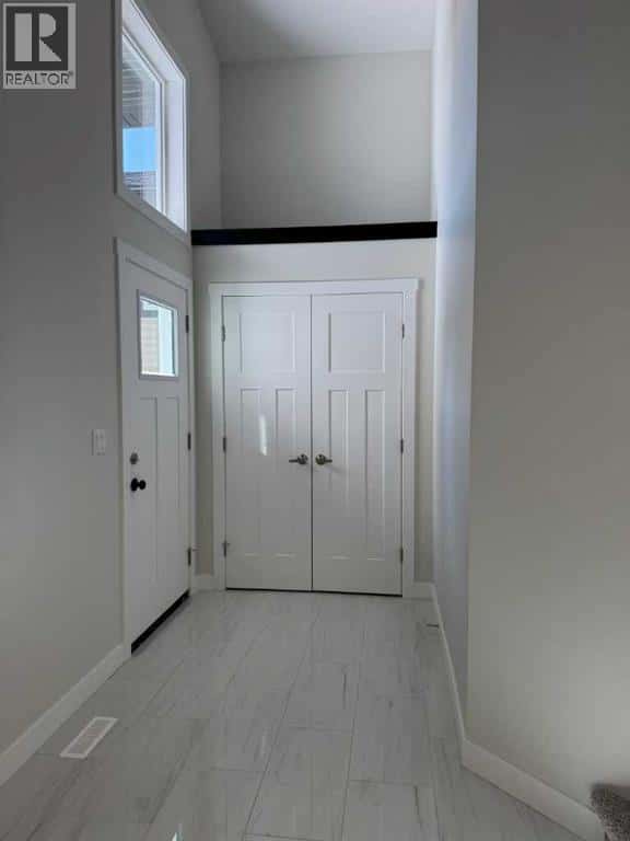 4237 Westbrooke Road — Blackfalds, Alberta - Photo 3 of 29