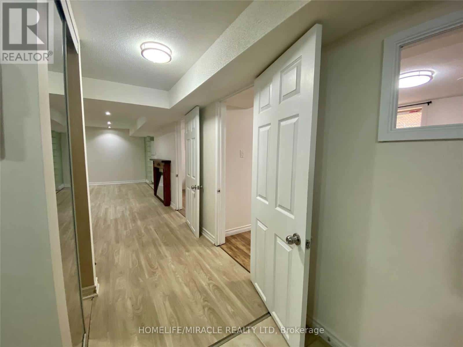 BASEMENT - 3081 NAWBROOK ROAD — Mississauga (Applewood) - Photo 3 of 11