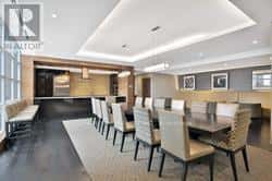 Mississauga (City Centre) — Mississauga (City Centre) - Photo 5 of 23