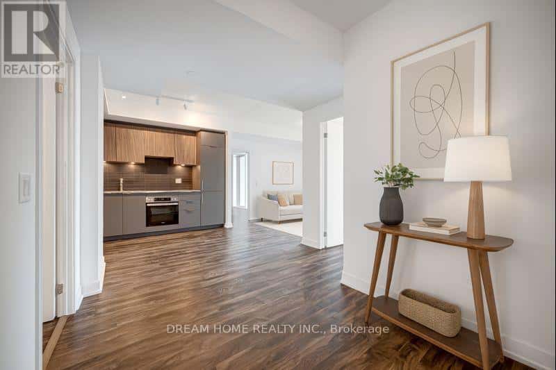 403 - 50 O'NEILL ROAD — Toronto (Banbury-Don Mills), Ontario - Photo 3 of 50