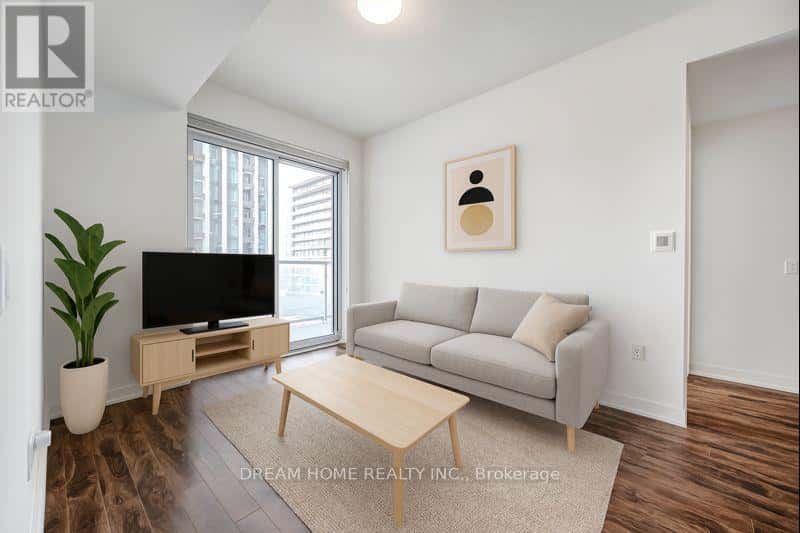 403 - 50 O'NEILL ROAD — Toronto (Banbury-Don Mills), Ontario - Photo 4 of 50