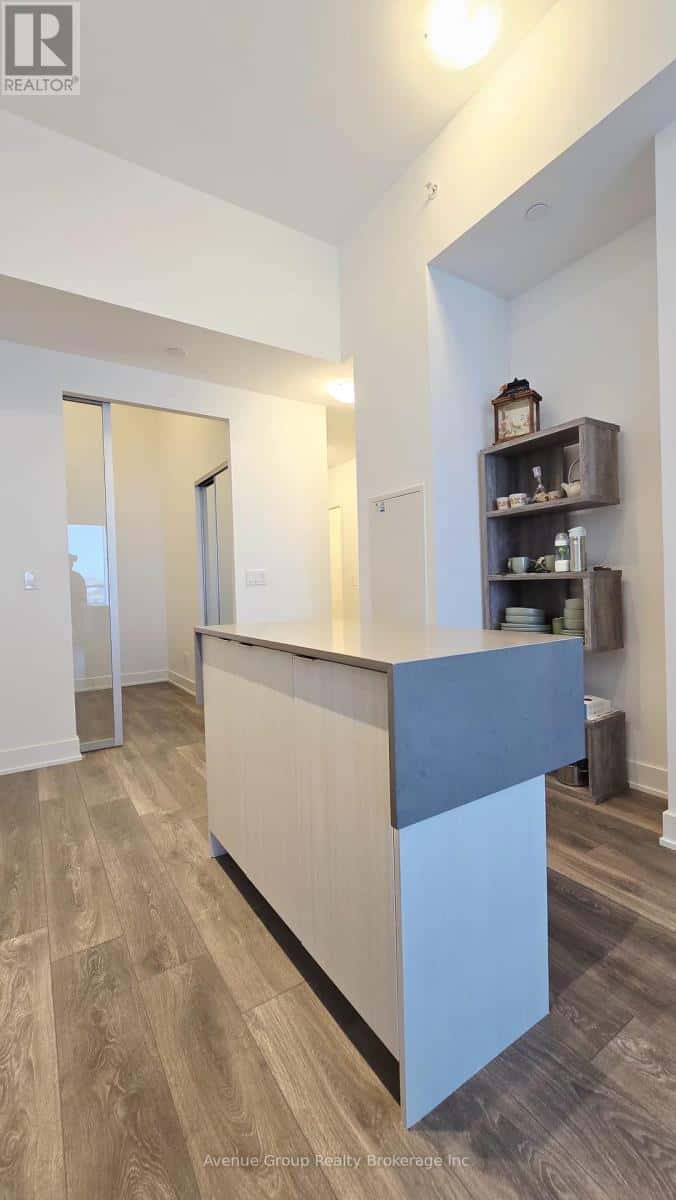 Oakville (RO River Oaks) — Oakville (RO River Oaks) - Photo 5 of 25