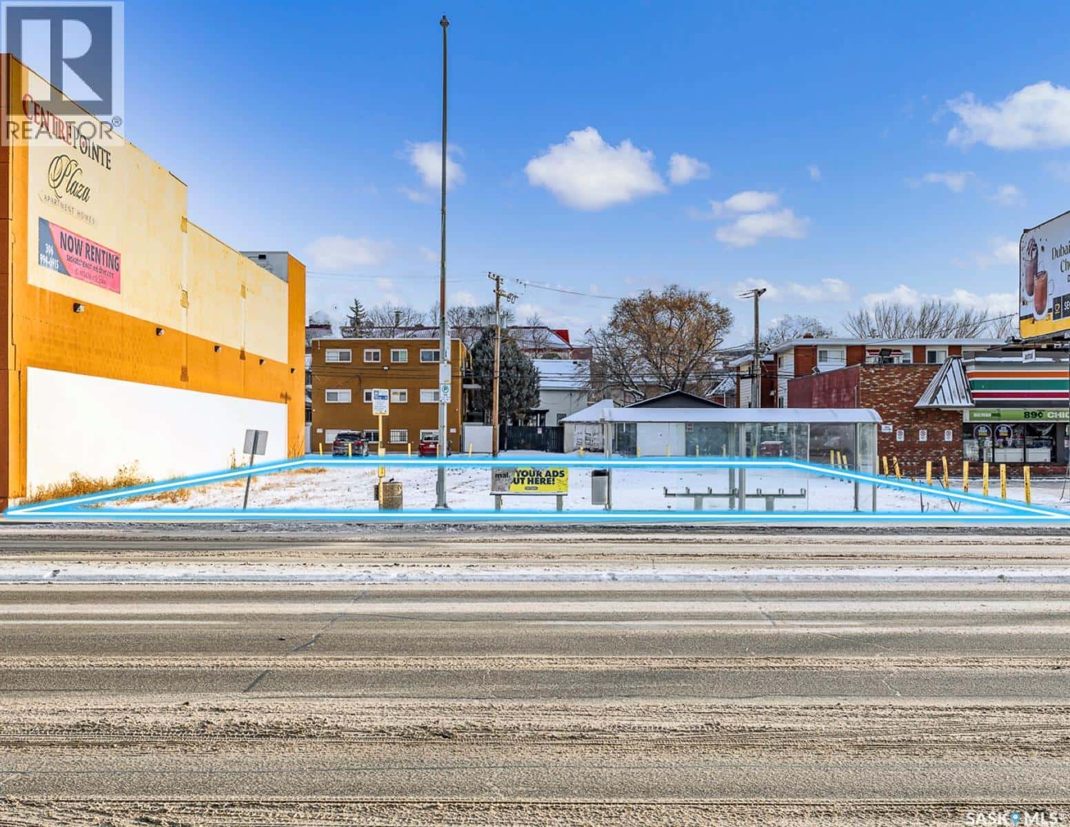 2151 BROAD STREET — Regina, Saskatchewan - Photo 2 of 6