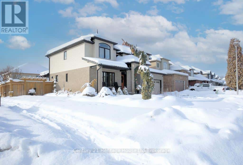 717 NORMANDY DRIVE — Woodstock (Woodstock - North), Ontario - Photo 2 of 49