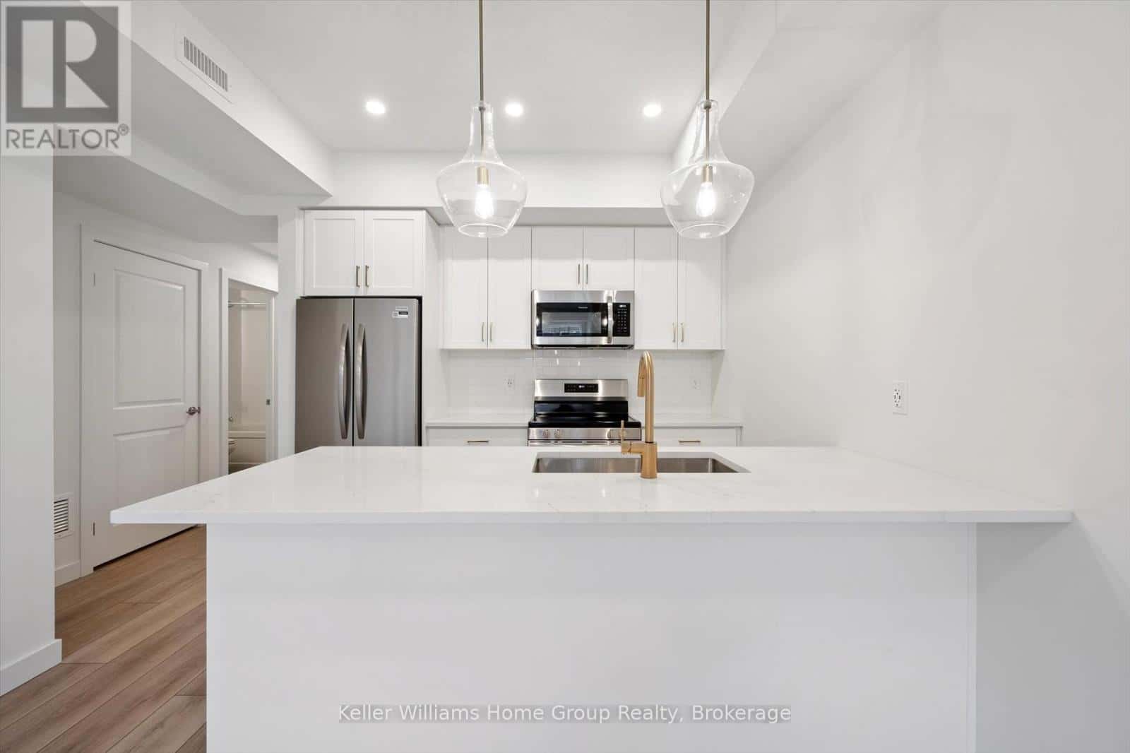 137 - 824 WOOLWICH STREET — Guelph (Riverside Park), Ontario - Photo 4 of 8