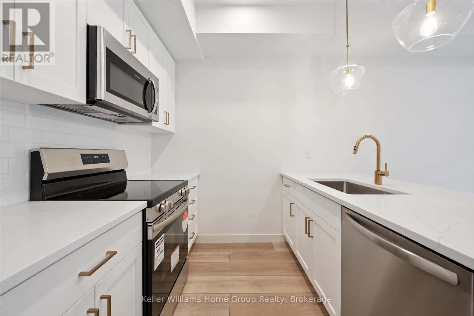 137 - 824 WOOLWICH STREET — Guelph (Riverside Park), Ontario - Photo 5 of 8