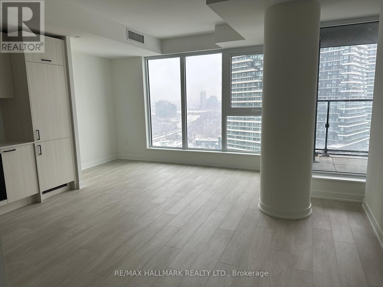 Toronto (Banbury-Don Mills) — Toronto (Banbury-Don Mills) - Main photo