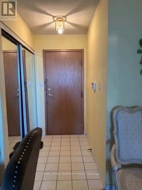 316 - 88 CORPORATE DRIVE — Toronto (Woburn), Ontario - Photo 2 of 25