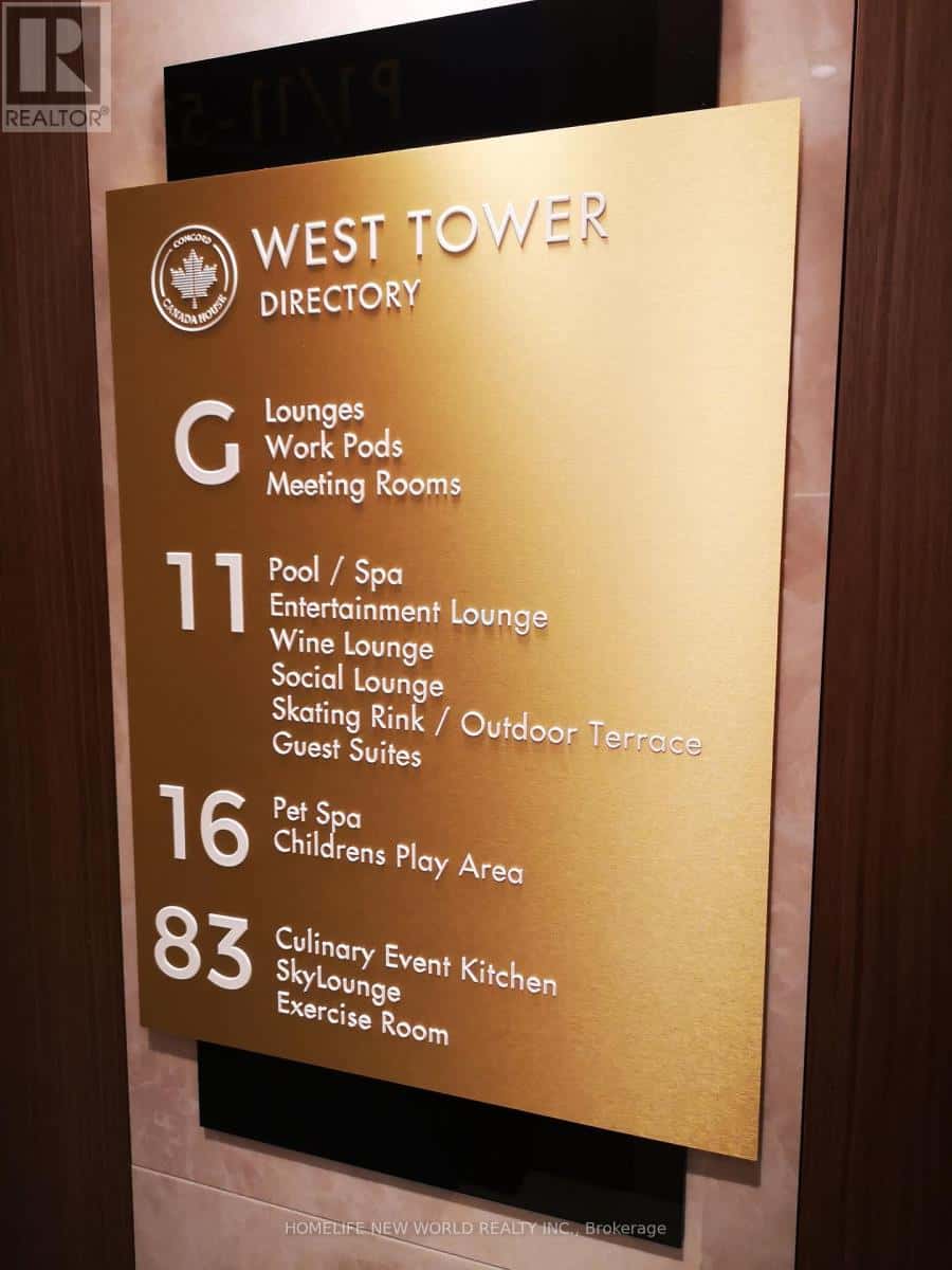 Toronto (Waterfront Communities) — Toronto (Waterfront Communities) - Photo 4 of 19