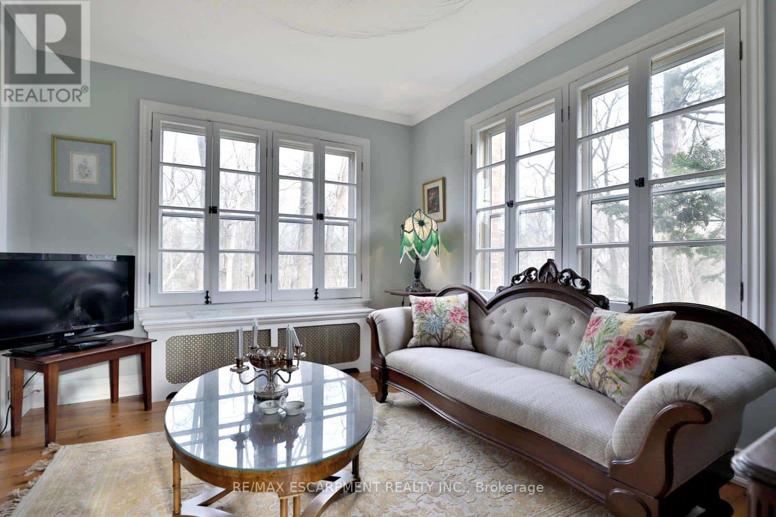 COTTAGE - 243 SHOREACRES ROAD — Burlington (Shoreacres) - Photo 4 of 20