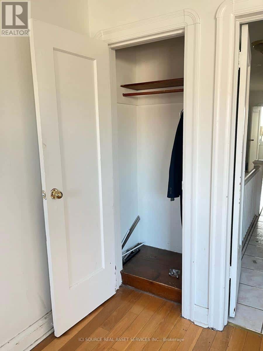 2 - 56 MARKHAM STREET — Toronto (Trinity-Bellwoods) - Photo 3 of 20