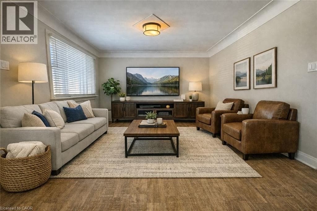 55 MOHAWK Road W — Hamilton - Main photo