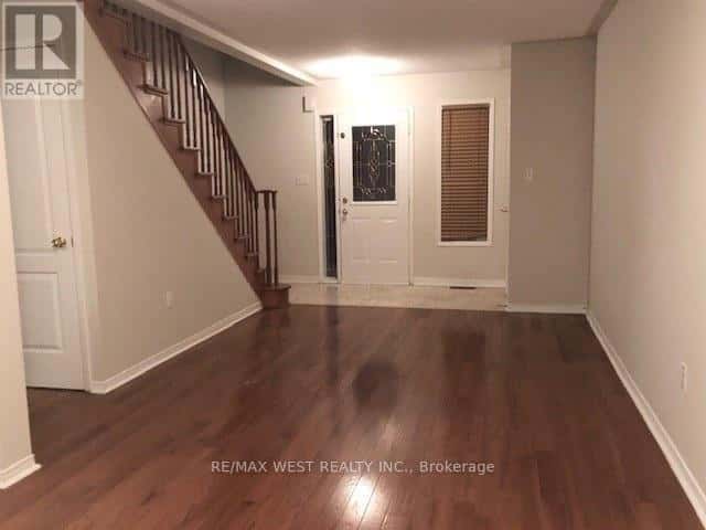 Brampton (Fletcher's Meadow) — Brampton (Fletcher's Meadow) - Photo 5 of 9