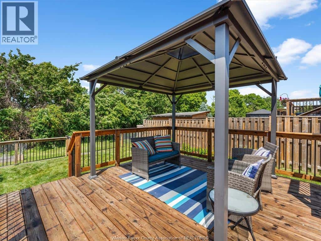 46 SHAW DRIVE — Amherstburg, Ontario - Photo 5 of 29