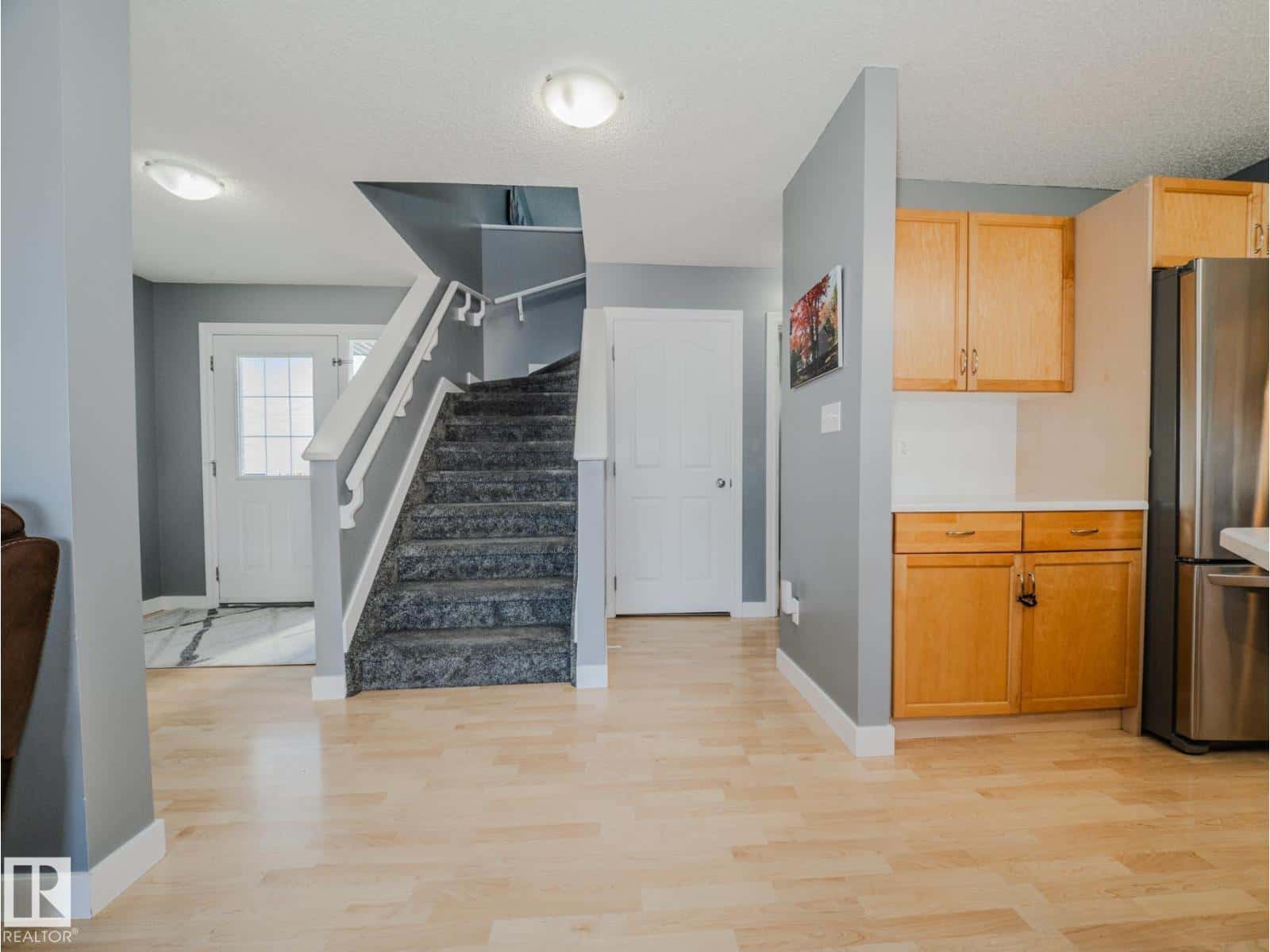 109 RUE MOREAU — Beaumont, Alberta - Photo 4 of 40