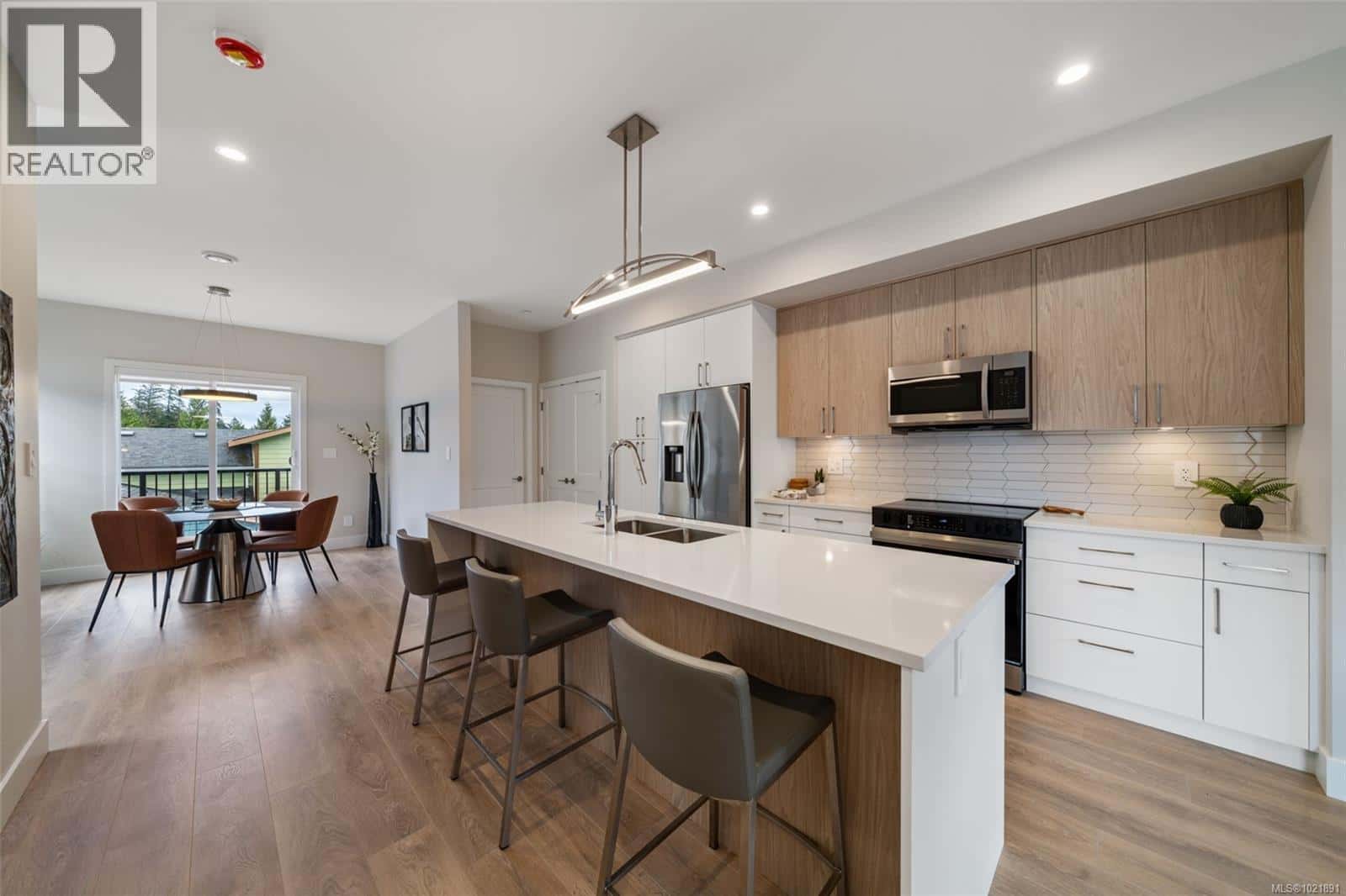 1063 Arcadiawood Lane — Langford, British Columbia - Photo 2 of 55