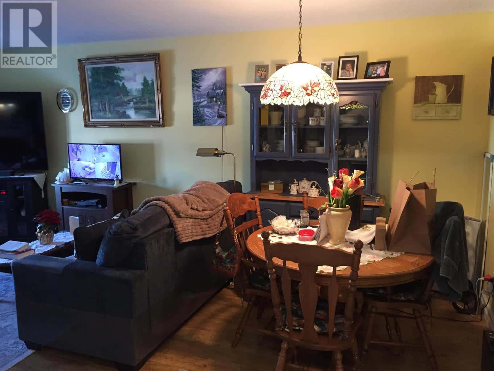 4 Albert ST — Elliot Lake, Ontario - Photo 5 of 35