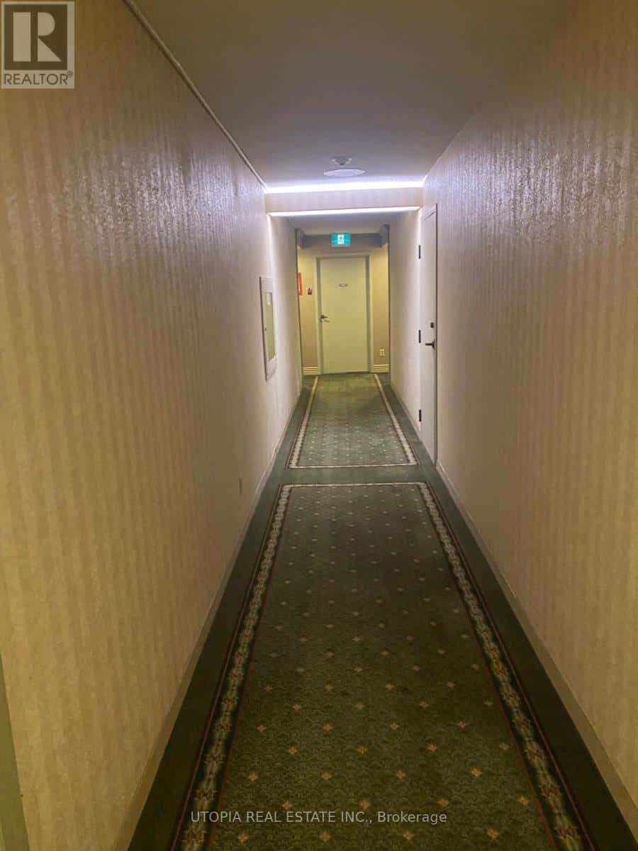 1809 - 3700 KANEFF CRESCENT — Mississauga (Mississauga Valleys) - Photo 3 of 12