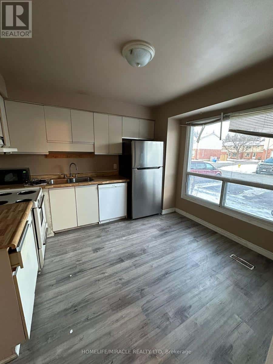 London East (East H) — London East (East H) - Photo 4 of 20