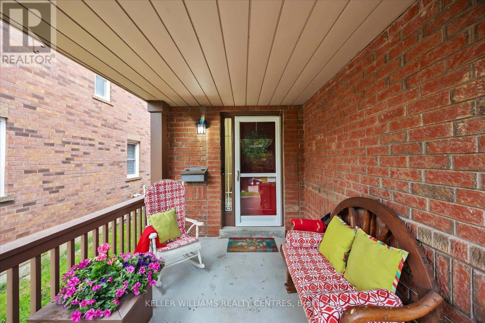 11 SNEDDEN AVENUE — Aurora (Bayview Wellington), Ontario - Photo 3 of 35