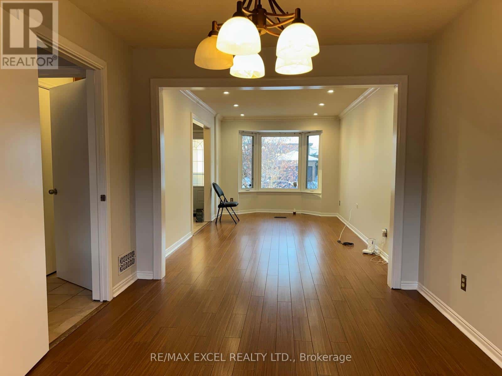 Pickering (Rougemount) — Pickering (Rougemount) - Photo 3 of 30