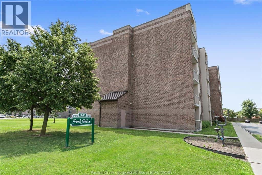 8335 WYANDOTTE STREET East Unit# 108 — Windsor, Ontario - Photo 2 of 29