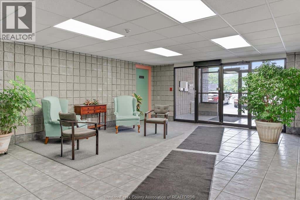8335 WYANDOTTE STREET East Unit# 108 — Windsor, Ontario - Photo 4 of 29