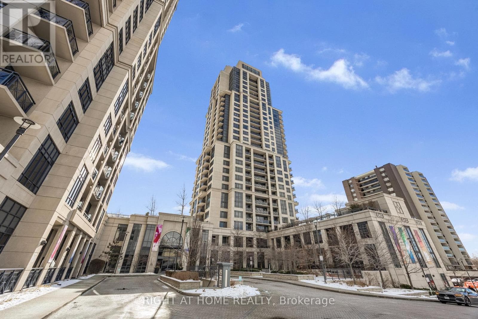 2103 - 6 EVA ROAD — Toronto (Etobicoke West Mall), Ontario - Main photo