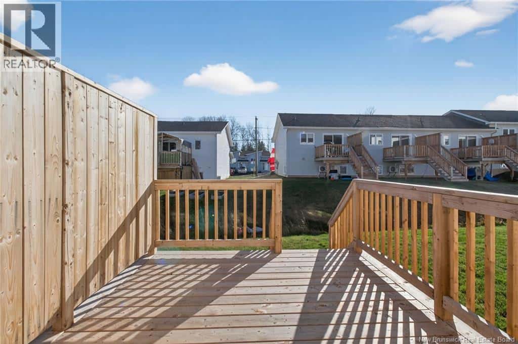 114 Ernest Street — Dieppe, New Brunswick - Photo 3 of 50