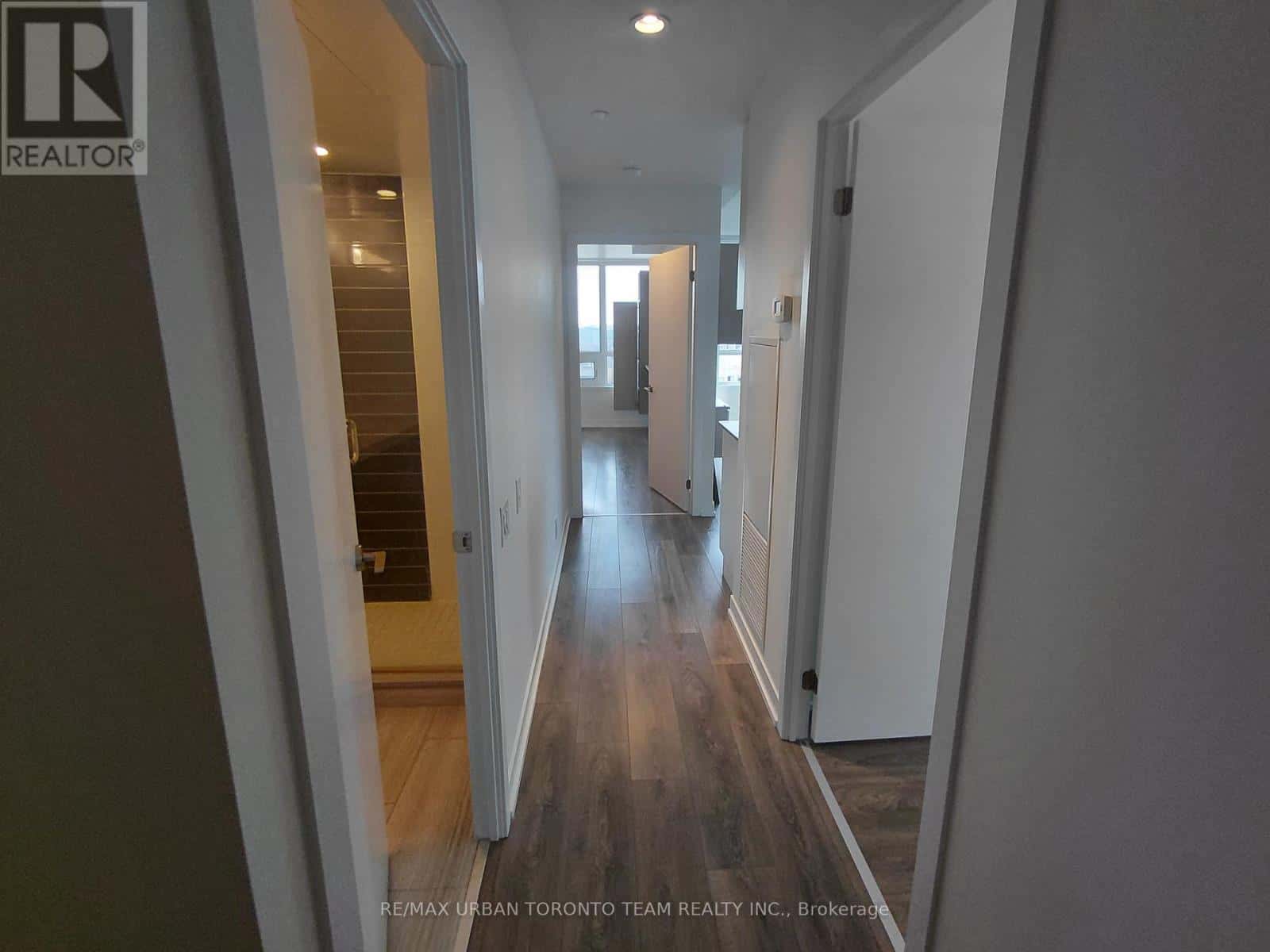 2310 - 365 CHURCH STREET — Toronto (Church-Yonge Corridor) - Photo 5 of 30