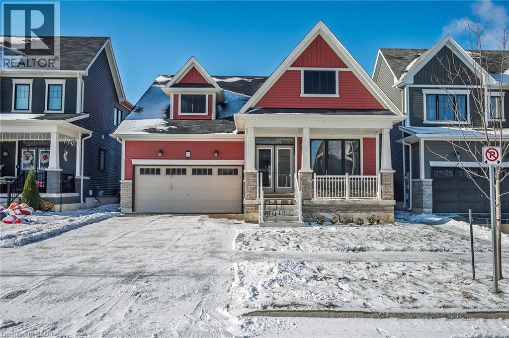 11 FRONTIER Drive — Thorold, Ontario - Main photo