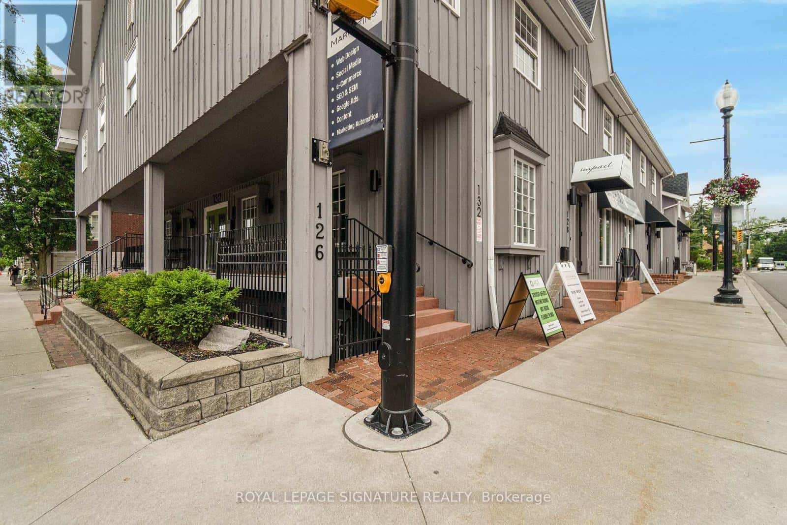 SUITE 1 - 126 TRAFALGAR ROAD — Oakville (OO Old Oakville) - Photo 5 of 25