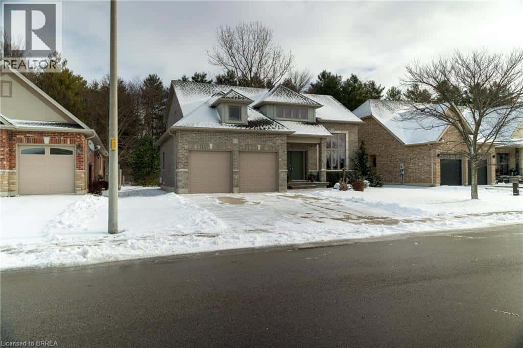 72 NEWPORT Lane — Port Dover, Ontario - Photo 3 of 29