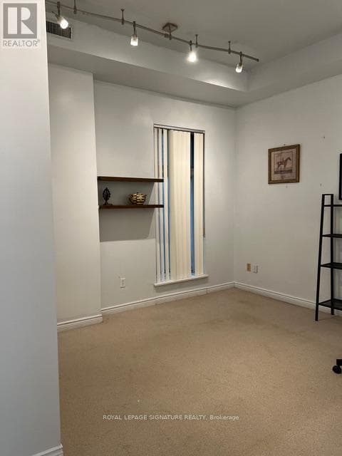 Toronto (Cabbagetown-South St. James Town) — Toronto (Cabbagetown-South St. James Town) - Main photo