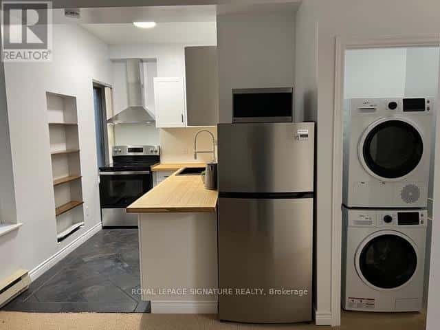 Toronto (Cabbagetown-South St. James Town) — Toronto (Cabbagetown-South St. James Town) - Photo 3 of 34