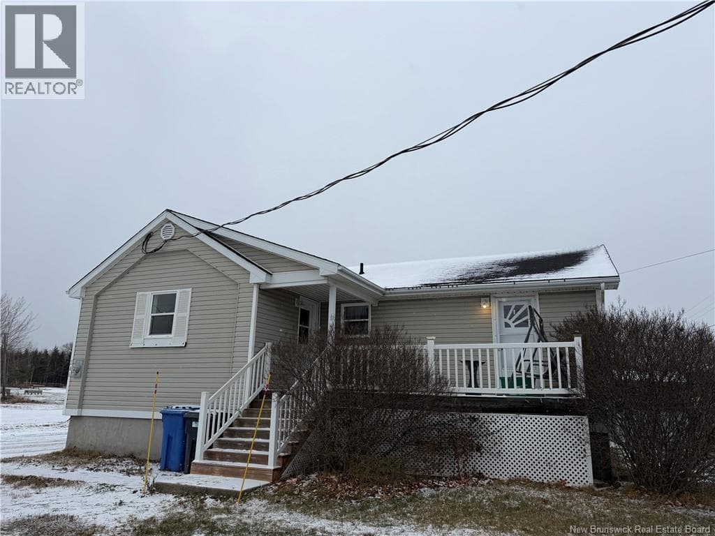 246 Rue Acadie — Beresford, New Brunswick - Main photo
