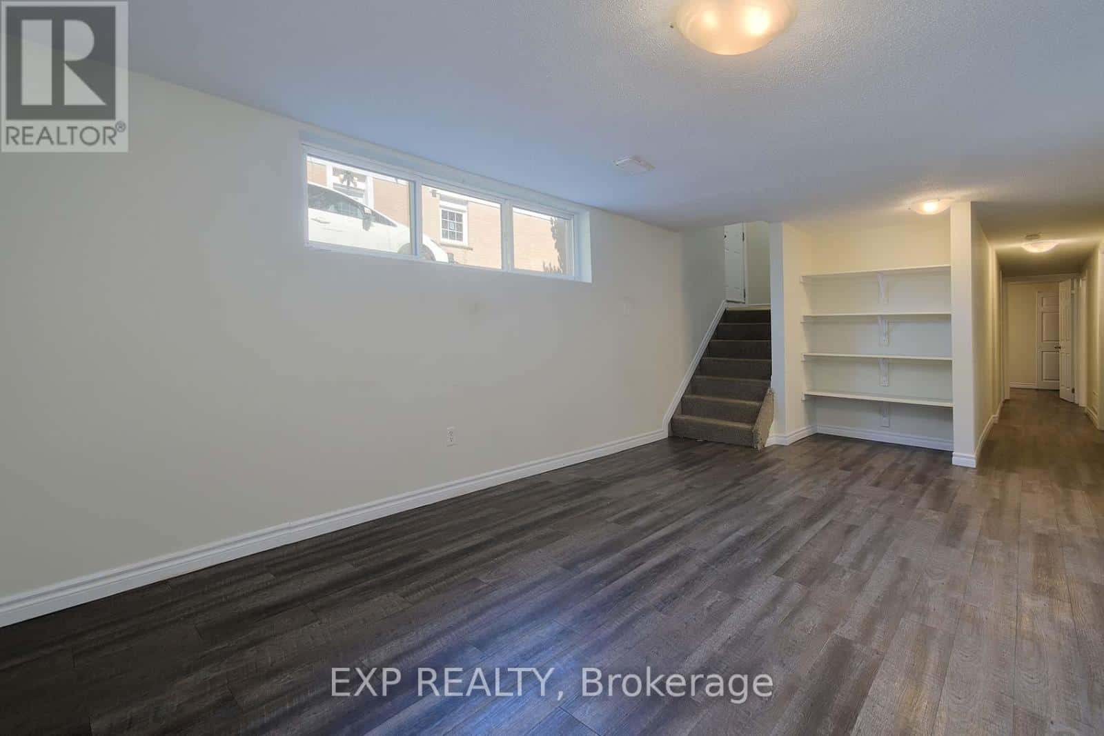 22A BERNICK DRIVE — Barrie (Grove East), Ontario - Photo 4 of 26