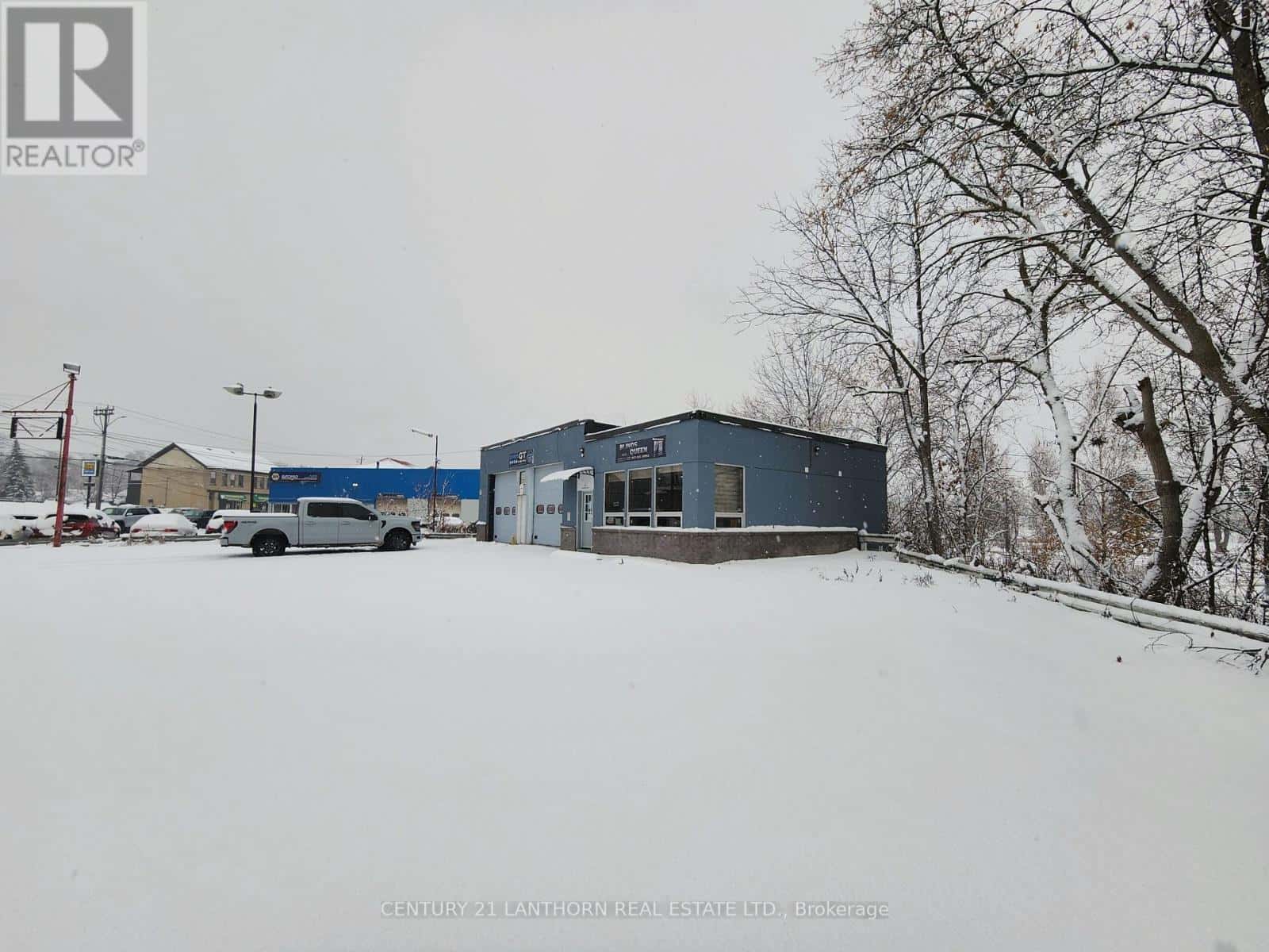 Belleville (Belleville Ward) — Belleville (Belleville Ward) - Photo 2 of 17