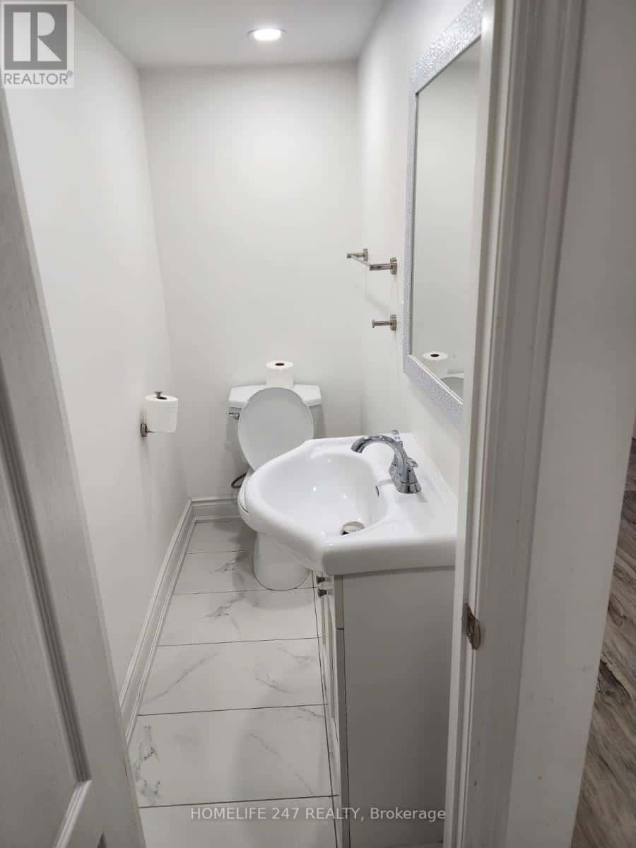 Brampton (Fletcher's Meadow) — Brampton (Fletcher's Meadow) - Photo 2 of 9