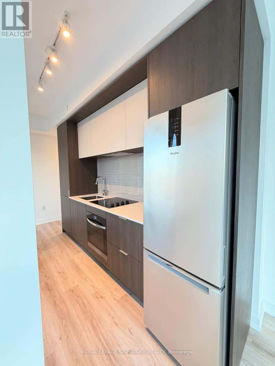 1510 - 395 SQUARE ONE DRIVE — Mississauga (City Centre) - Photo 5 of 20