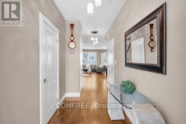 2221 TRIBALWOOD STREET — London North (North E), Ontario - Photo 4 of 37