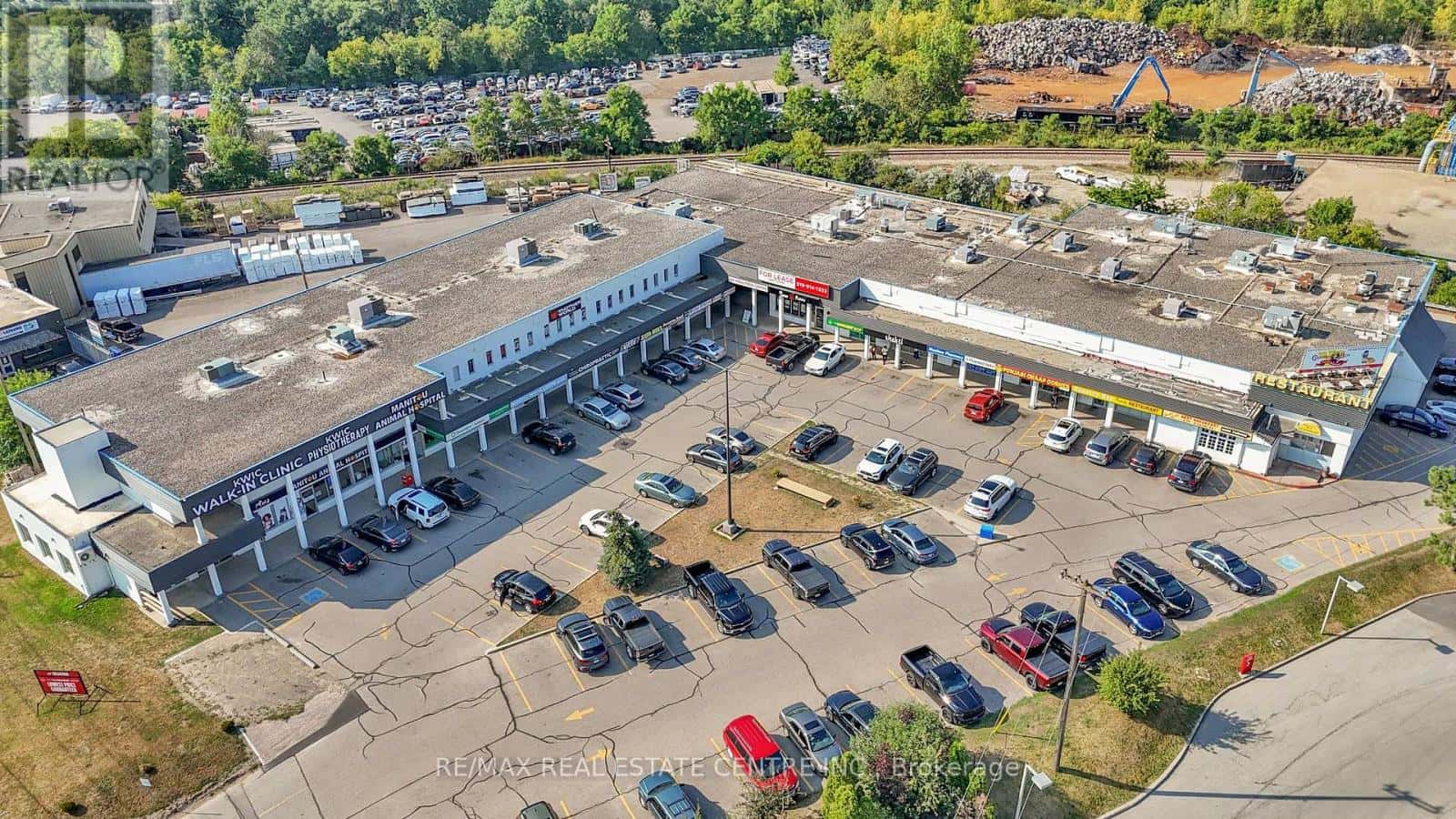 Kitchener — Kitchener - Photo 3 of 28