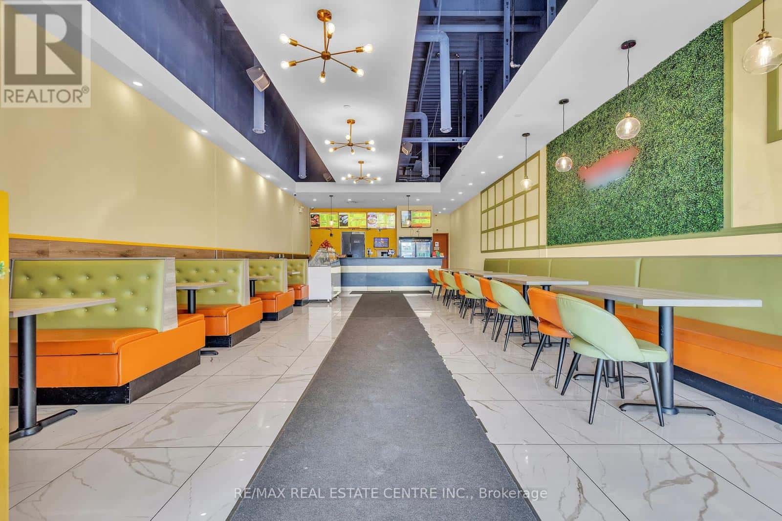 Kitchener — Kitchener - Photo 5 of 28